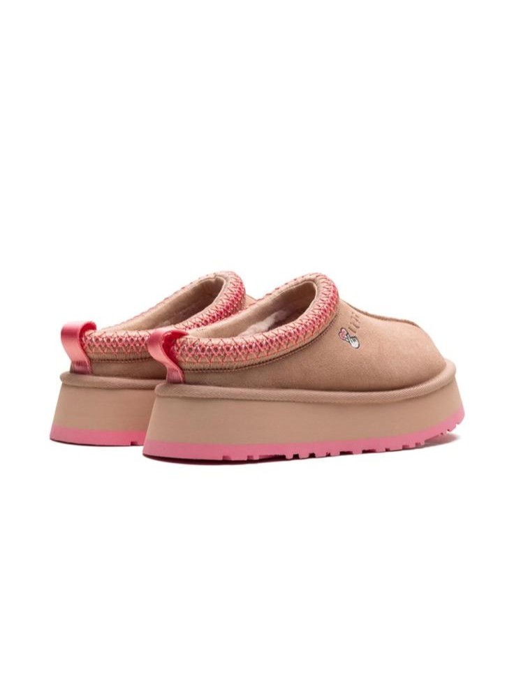 UGG Product 012